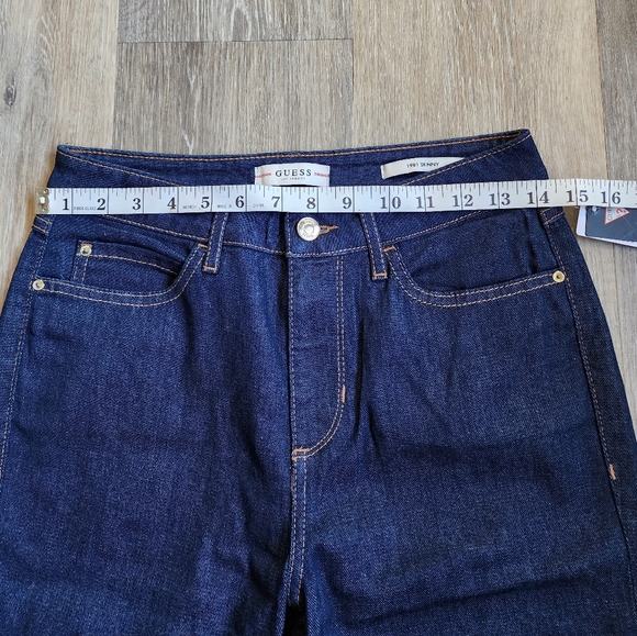 NWT GUESS JEANS - Picture 4 of 13